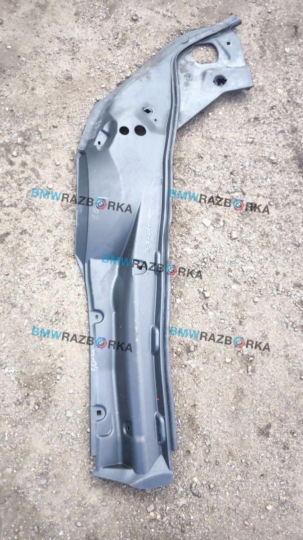 подкапотный пластик Toyota Supra 5 поколение A90 A90 2019, 3.0 л., бензин, АКПП, d05, купе, задний привод, 8811159