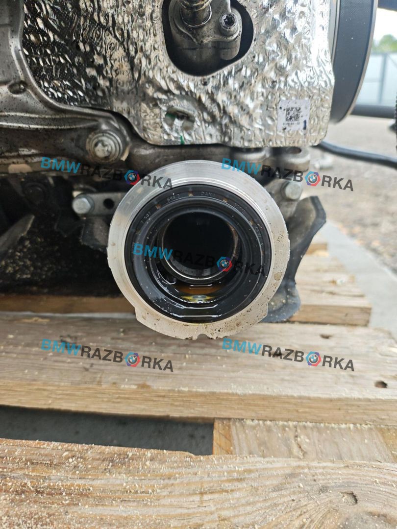 кронштейн полуоси BMW X3 G45 2025, 2.0 л., B48B20P, бензин, АКПП, c4f, внедорожник 5 дв., полный привод, 8639382
