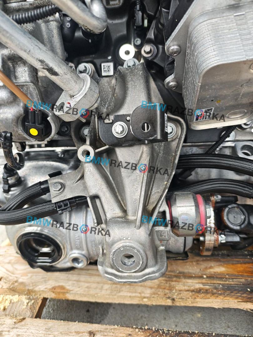 кронштейн двигателя BMW X3 G45 2025, 2.0 л., B48B20P, бензин, АКПП, c4f, внедорожник 5 дв., полный привод, 9847393