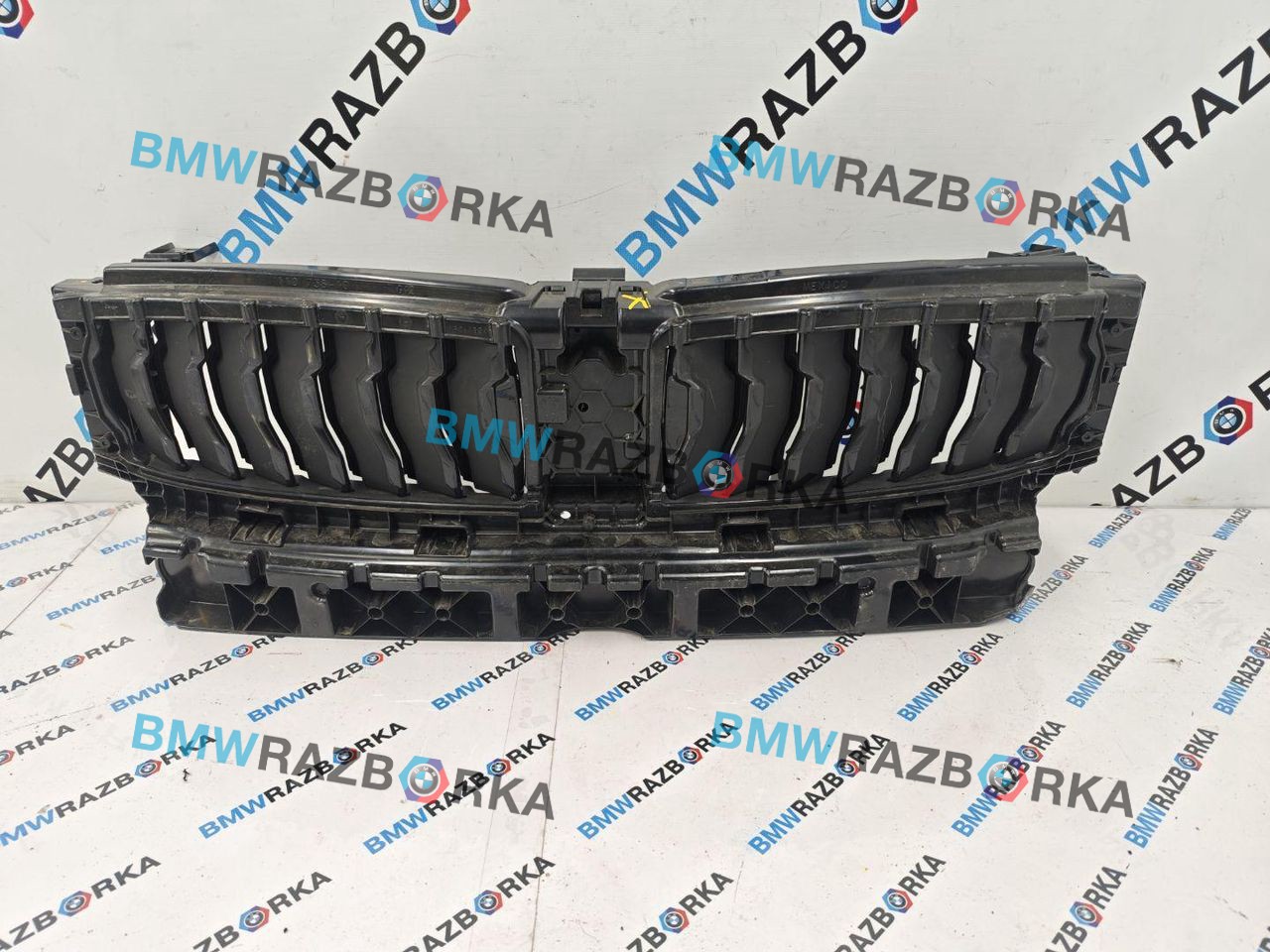 жалюзи BMW 2 серия G42 2022, 3.0 л., B58B30, бензин, АКПП, 5A1F0F7