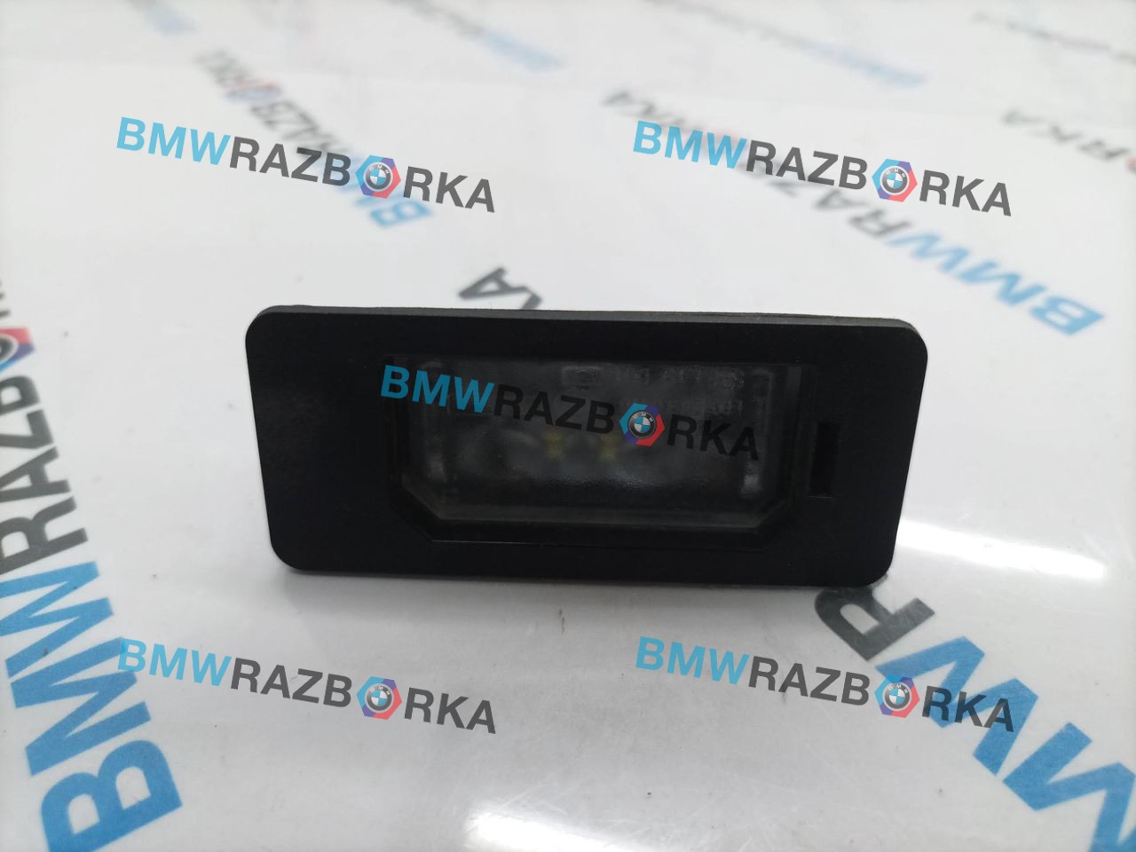 подсветка номера BMW 4 серия G22/G23 G22 2021, 2.0 л., бензин, АКПП, купе, задний привод, 9481841