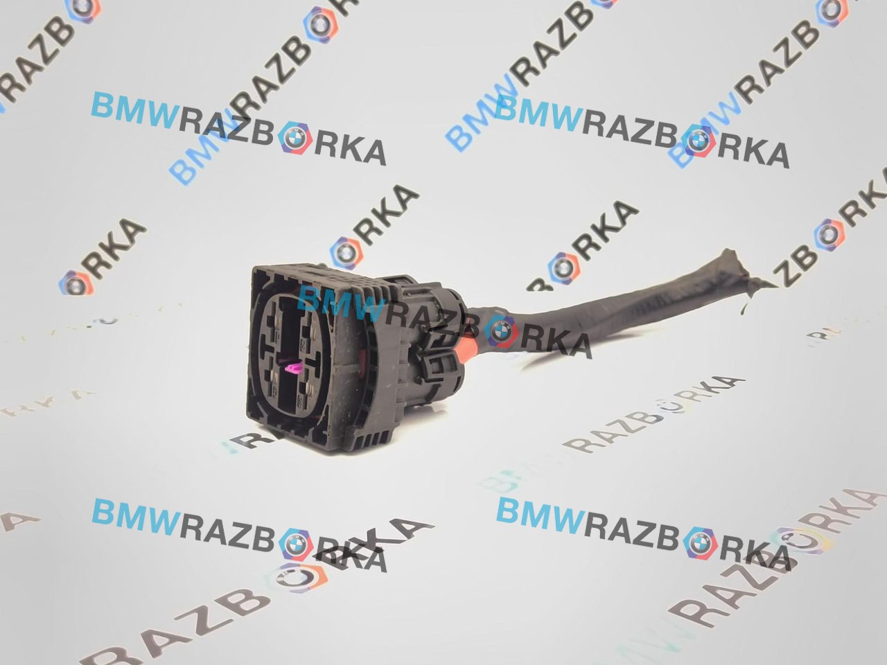разъем (фишка) проводки Toyota Supra 5 поколение A90 A90 2019, 3.0 л., бензин, АКПП, d05, купе, задний привод, 9362854