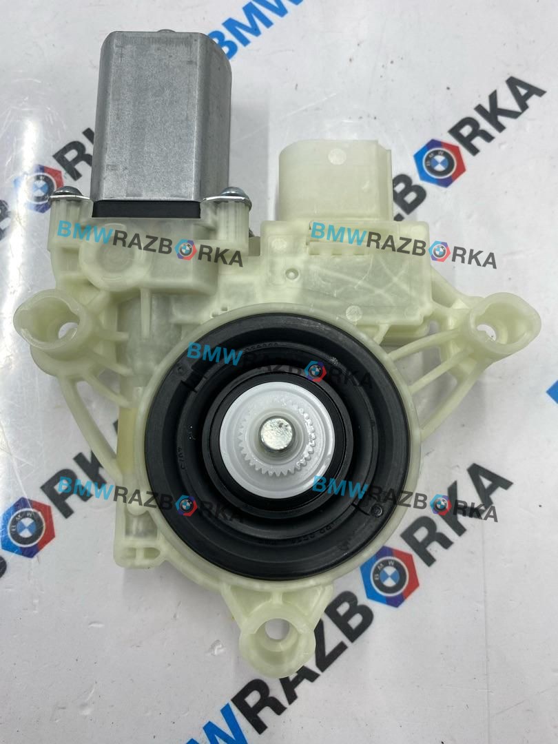 моторчик стеклоподъемника задний левый BMW X3 G45 2025, 2.0 л., B48B20P, бензин, АКПП, c4f, внедорожник 5 дв., полный привод, 5A28AC3