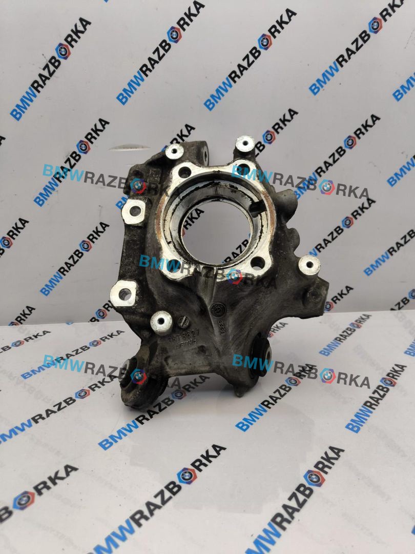 кулак задний левый Toyota Supra 5 поколение A90 A90 2019, 3.0 л., бензин, АКПП, d05, купе, задний привод, 6878627, 6878625, 33306878625
