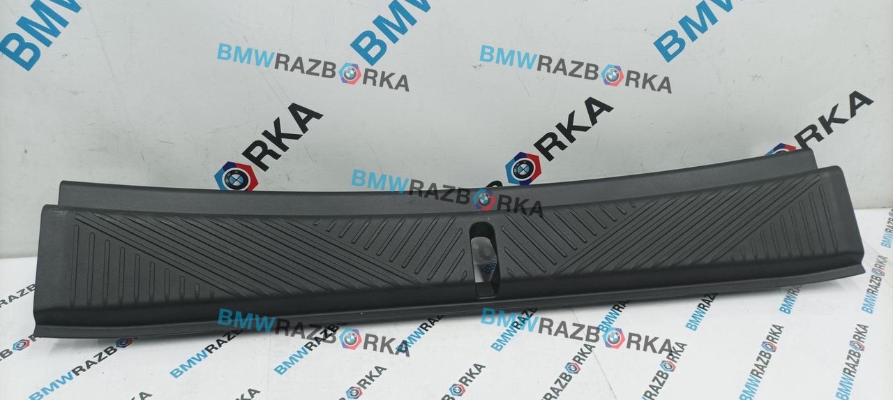 накладка внутренняя на заднюю панель кузова BMW X3 G45 2025, 2.0 л., B48B20P, бензин, АКПП, c4f, внедорожник 5 дв., полный привод, 5A8A0D8