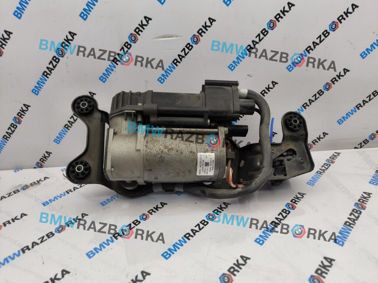 компрессор пневмоподвески BMW X6 F16 2015, 3.0 л., N57 D30 C, дизель, АКПП, a96, внедорожник 5 дв., полный привод, 6875177