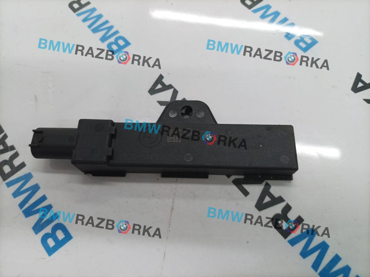 Антенна системы комфортного доступа BMW X5 G05 [рестайлинг] G05 2025, 3.0 л., B57 D30 B, дизель, АКПП, c35, внедорожник 5 дв., полный привод, 5A1D0B2, 62505A1D0B2