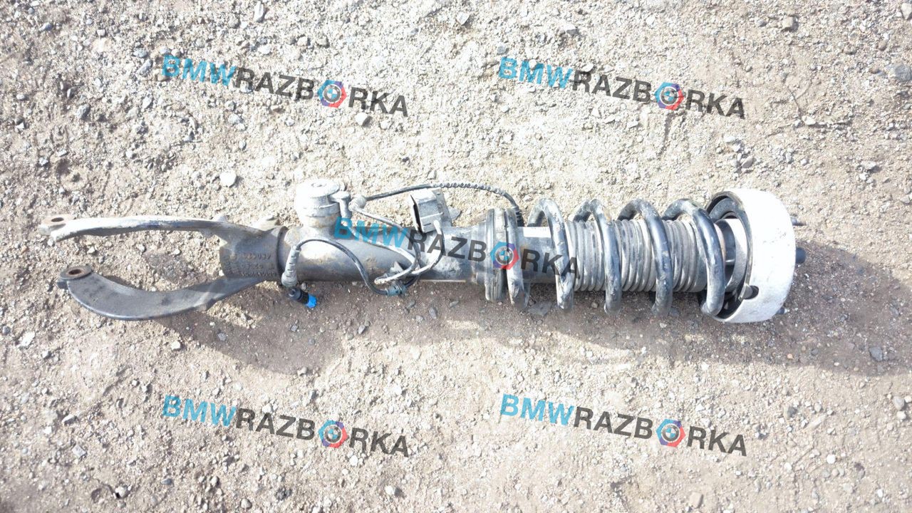 амортизатор передний правый BMW X6 F16 2015, 3.0 л., N57 D30 C, дизель, АКПП, a96, внедорожник 5 дв., полный привод, 37116875084, 6875084