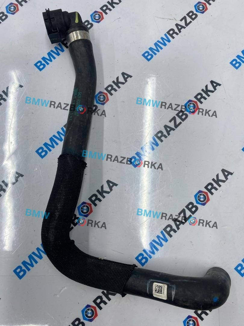 патрубок радиатора BMW X5 G05 [рестайлинг] G05 2025, 3.0 л., B57 D30 B, дизель, АКПП, c35, внедорожник 5 дв., полный привод, 9398801