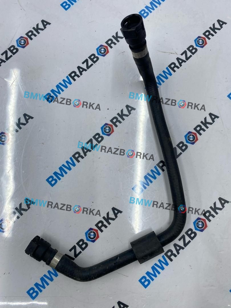 патрубок расширительного бачка BMW X5 G05 [рестайлинг] G05 2025, 3.0 л., B57 D30 B, дизель, АКПП, c35, внедорожник 5 дв., полный привод, 17128598056, 8598056