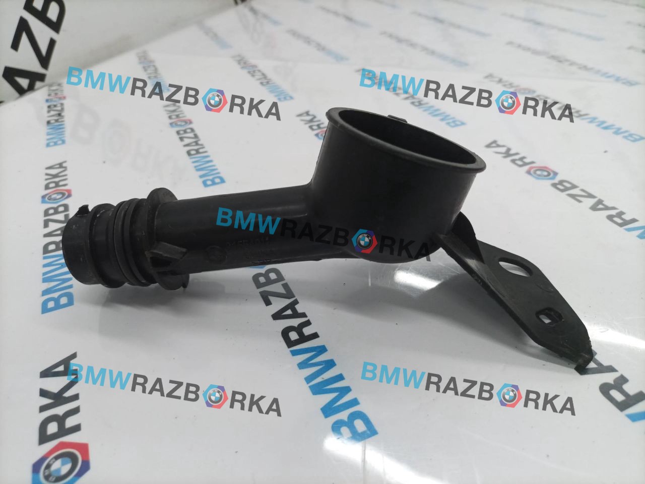 горловина бачка омывателя BMW X3 G45 2025, 2.0 л., B48B20P, бензин, АКПП, c4f, внедорожник 5 дв., полный привод, 5A29194