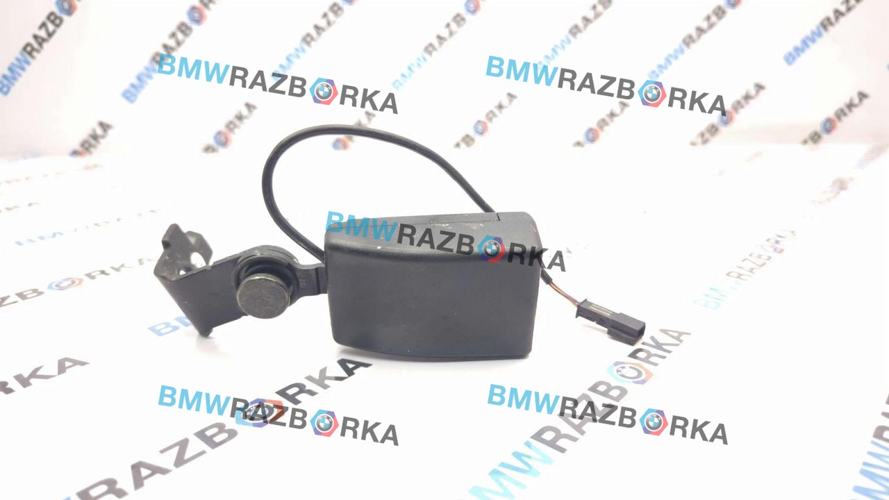 замок ремня безопасности BMW X6 F16 2015, 3.0 л., N57 D30 C, дизель, АКПП, a96, внедорожник 5 дв., полный привод, 7395095
