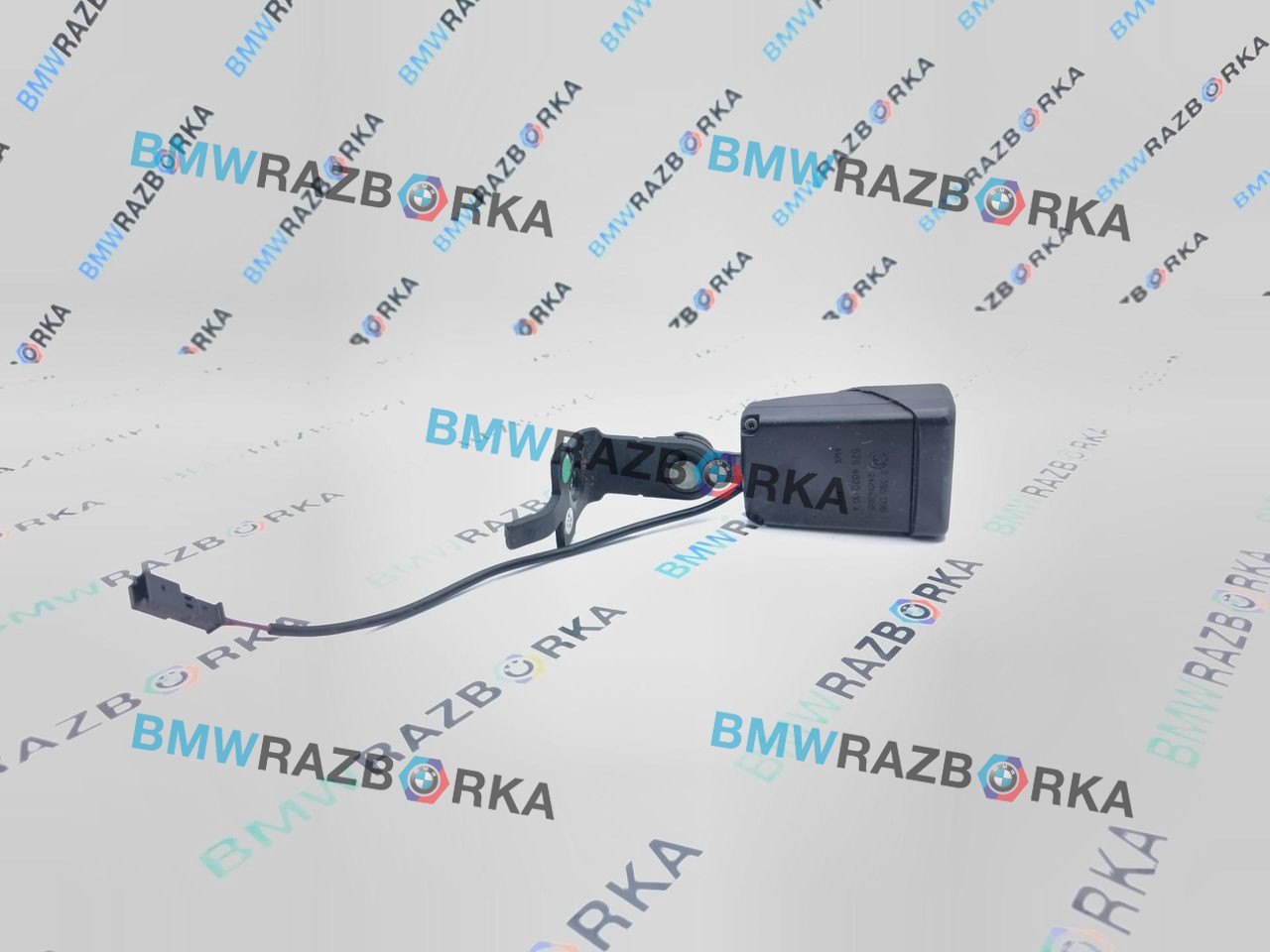 замок ремня безопасности BMW X6 F16 2015, 3.0 л., N57 D30 C, дизель, АКПП, a96, внедорожник 5 дв., полный привод, 7395096