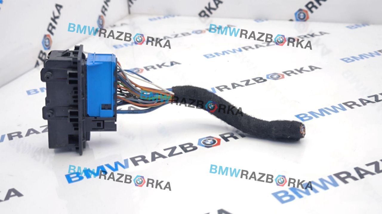 разъем (фишка) проводки BMW X6 F16 2015, 3.0 л., N57 D30 C, дизель, АКПП, a96, внедорожник 5 дв., полный привод, 9221027