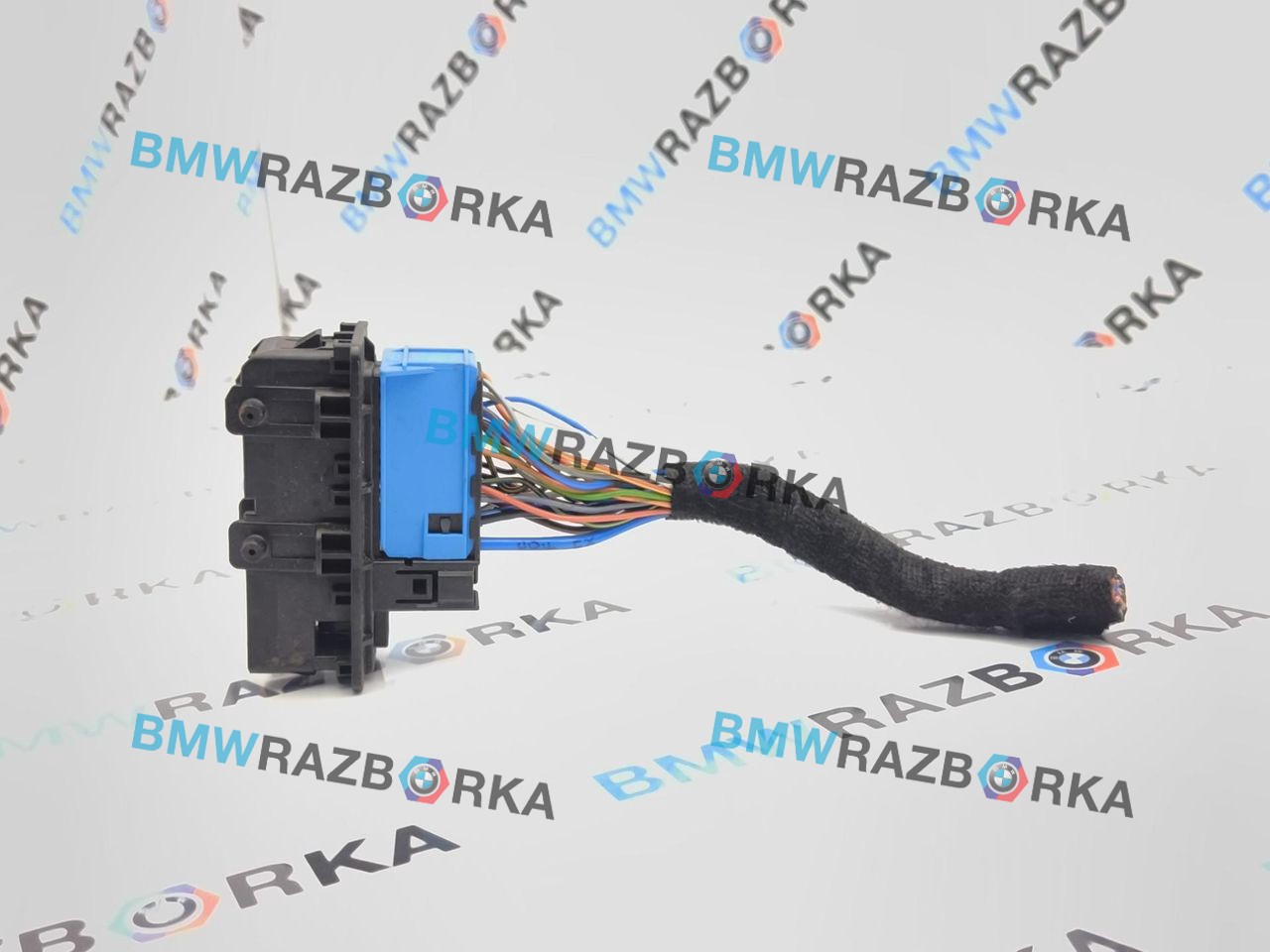 разъем (фишка) проводки BMW X6 F16 2015, 3.0 л., N57 D30 C, дизель, АКПП, a96, внедорожник 5 дв., полный привод, 9221027