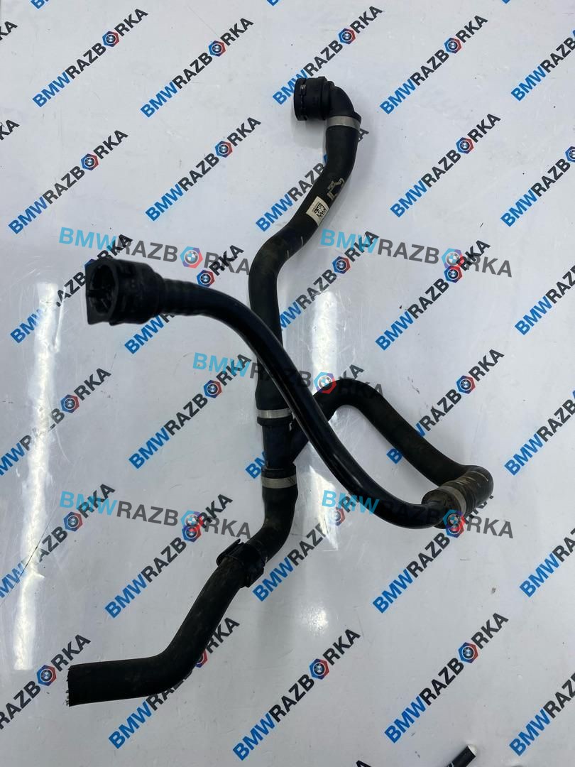 патрубок (трубопровод, шланг) BMW 1 серия F20/F21 [2-й рестайлинг] F20 2019, 3.0 л., i, B58 B30 A, бензин, АКПП, купе, задний привод, правый руль, 8634283