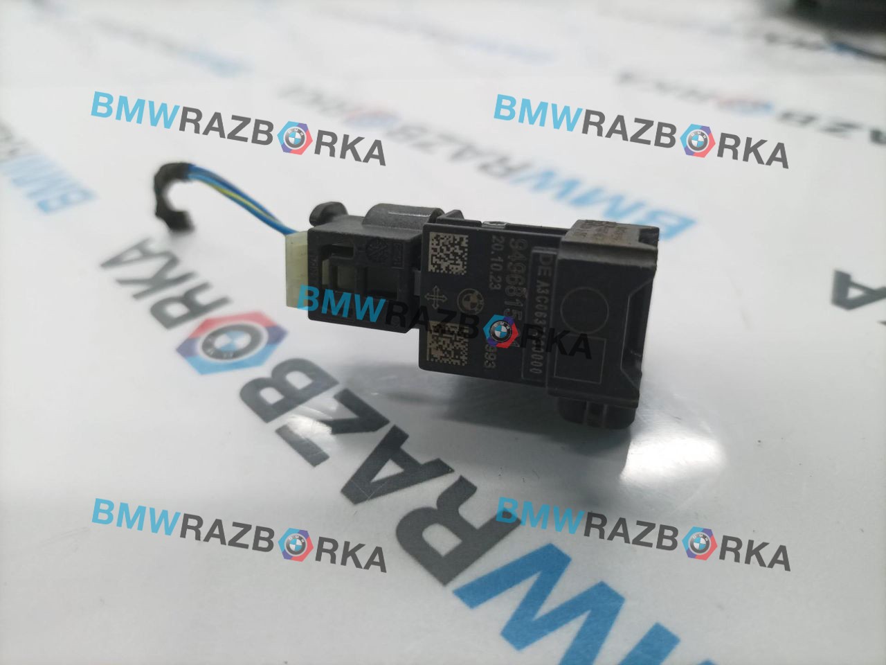 датчик удара BMW i7 G70/G71 2024, электро, АКПП, c3z, седан, задний привод, правый руль, 9496815