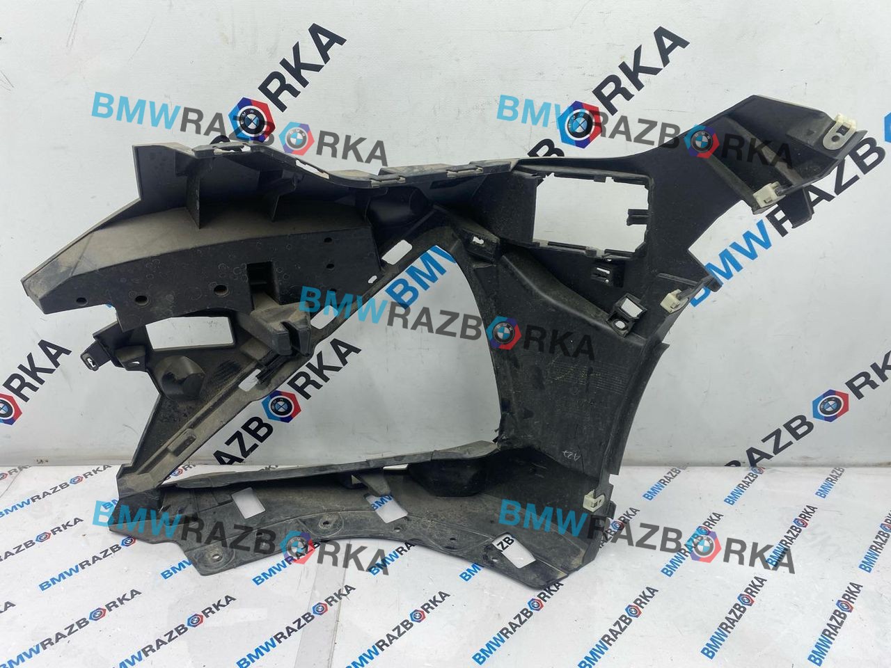 Крепление бампера переднего BMW 2 серия G42 2022, 3.0 л., B58B30, бензин, АКПП, купе, 51118098198, 8098198
