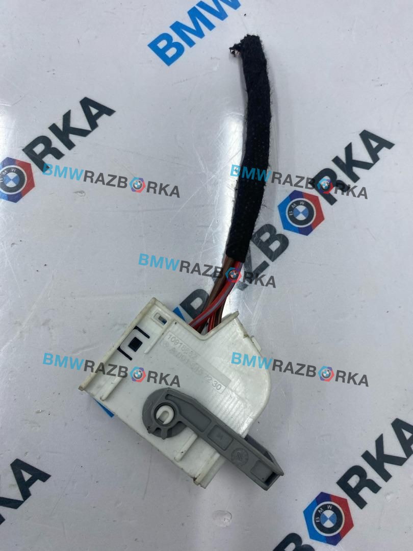 разъем (фишка) проводки Mercedes-Benz V-Класс W447 [рестайлинг] W447 2024, 2.0 л., OM 654.920, дизель, АКПП, черный обсидиан металлик mb 9197, микроавтобус, задний привод, A0015457230