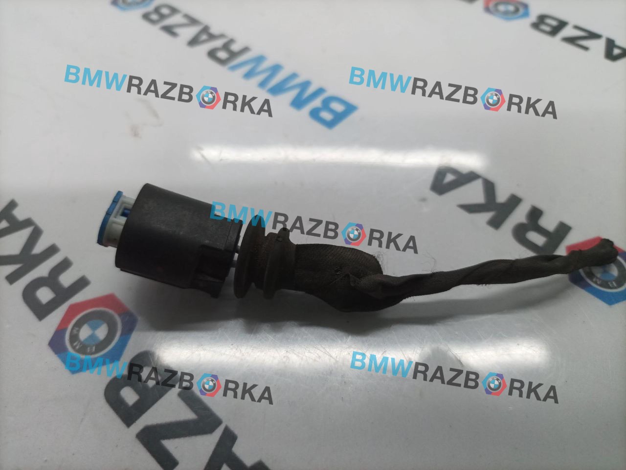 разъем (фишка) проводки BMW i7 G70/G71 2024, электро, АКПП, c3z, седан, задний привод, правый руль, 8795955