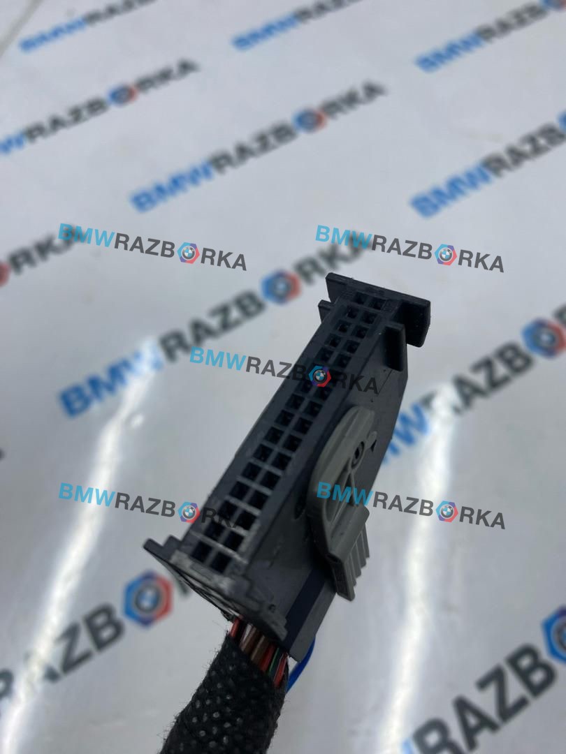 разъем (фишка) проводки Mercedes-Benz V-Класс W447 [рестайлинг] W447 2024, 2.0 л., OM 654.920, дизель, АКПП, черный обсидиан металлик mb 9197, микроавтобус, задний привод, A0065451830
