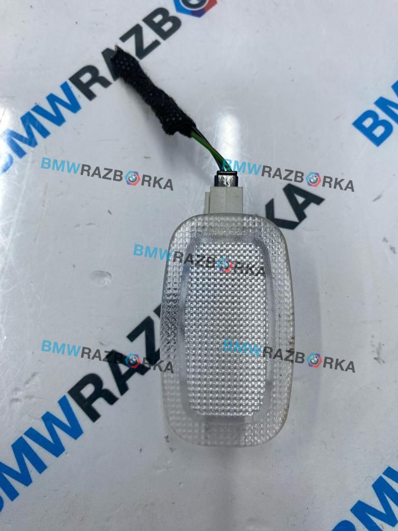 фонарь салона (плафон) Mercedes-Benz V-Класс W447 [рестайлинг] W447 2024, 2.0 л., OM 654.920, дизель, АКПП, черный обсидиан металлик mb 9197, микроавтобус, задний привод, A2218250382, A0005402066