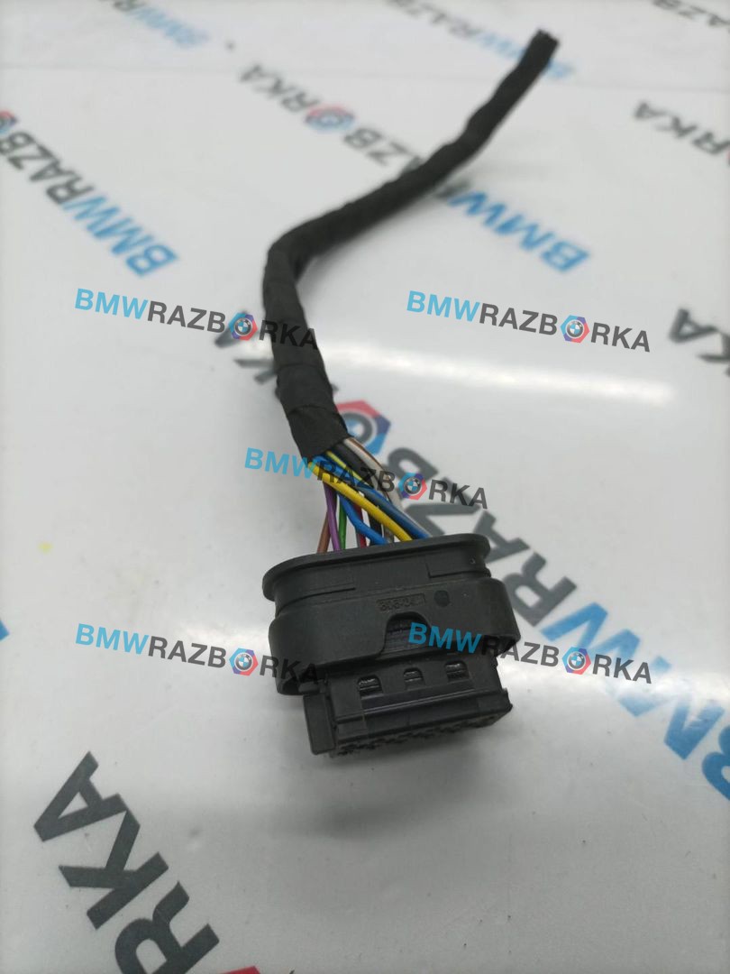 разъем (фишка) проводки BMW i7 G70/G71 2024, электро, АКПП, c3z, седан, задний привод, правый руль, 806344