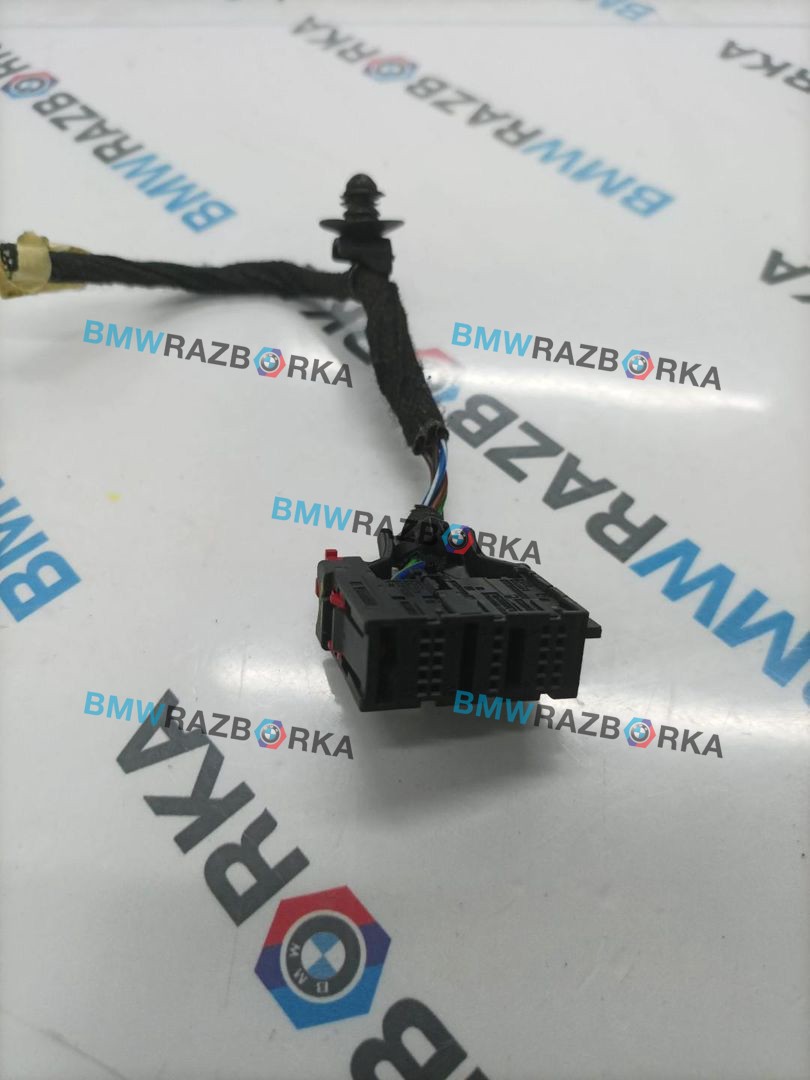 разъем (фишка) проводки BMW i7 G70/G71 2024, электро, АКПП, c3z, седан, задний привод, правый руль, 9841799, 9841798, 9841797