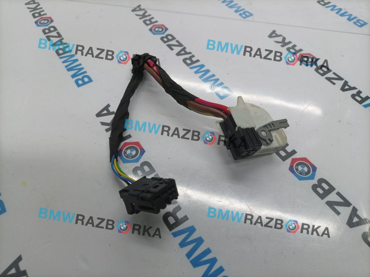 разъем (фишка) проводки BMW i7 G70/G71 2024, электро, АКПП, c3z, седан, задний привод, правый руль, 9329883, 9149187