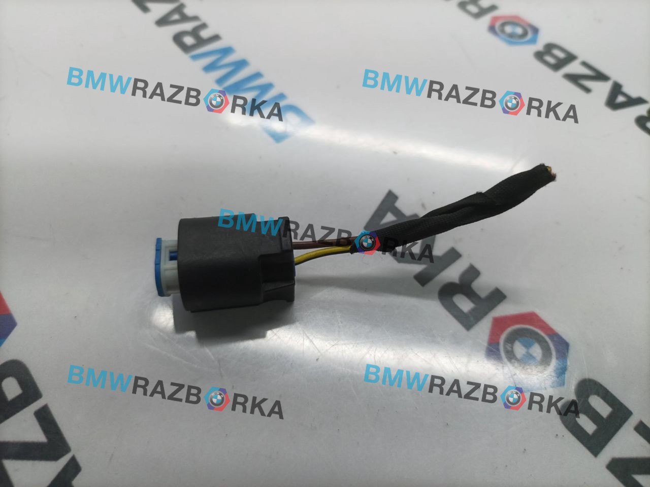 разъем (фишка) проводки BMW i7 G70/G71 2024, электро, АКПП, c3z, седан, задний привод, правый руль, 8795955