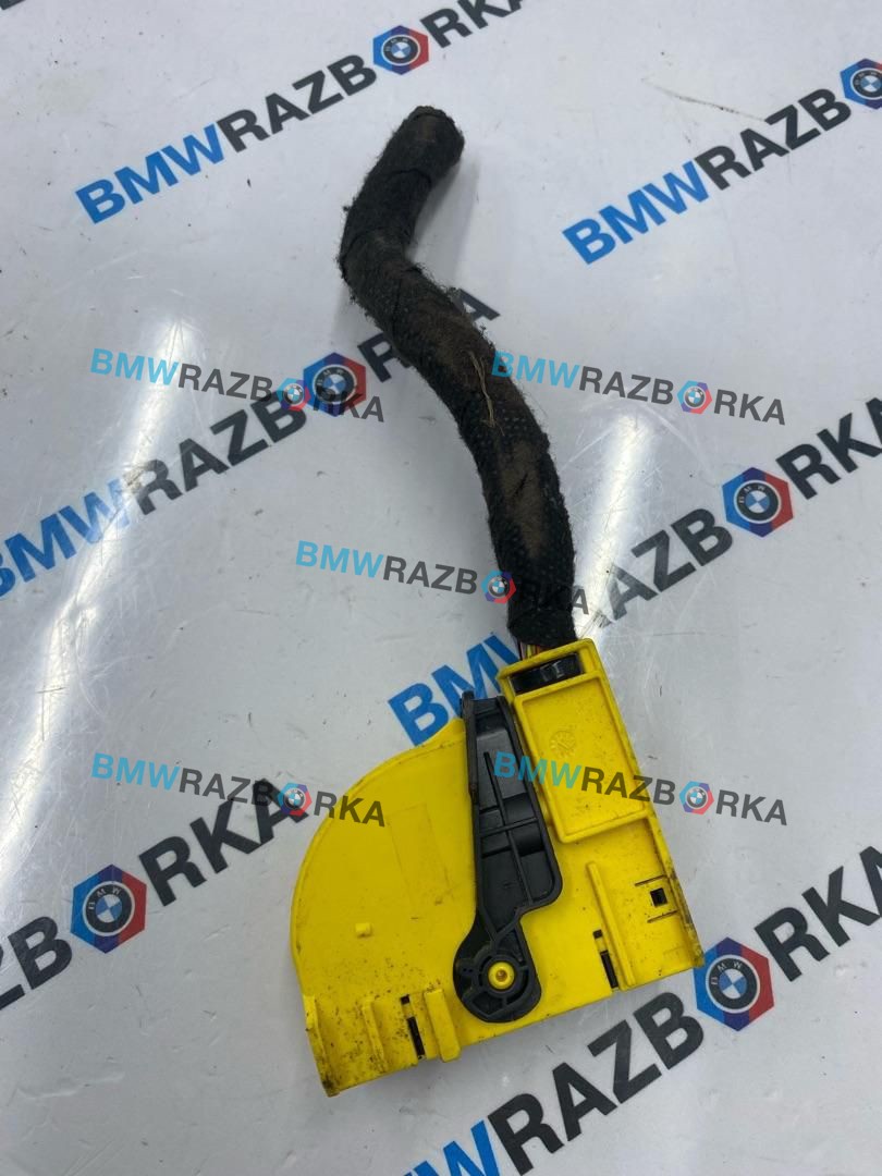 разъем (фишка) проводки Mercedes-Benz V-Класс W447 [рестайлинг] W447 2024, 2.0 л., OM 654.920, дизель, АКПП, черный обсидиан металлик mb 9197, микроавтобус, задний привод, A1665450126