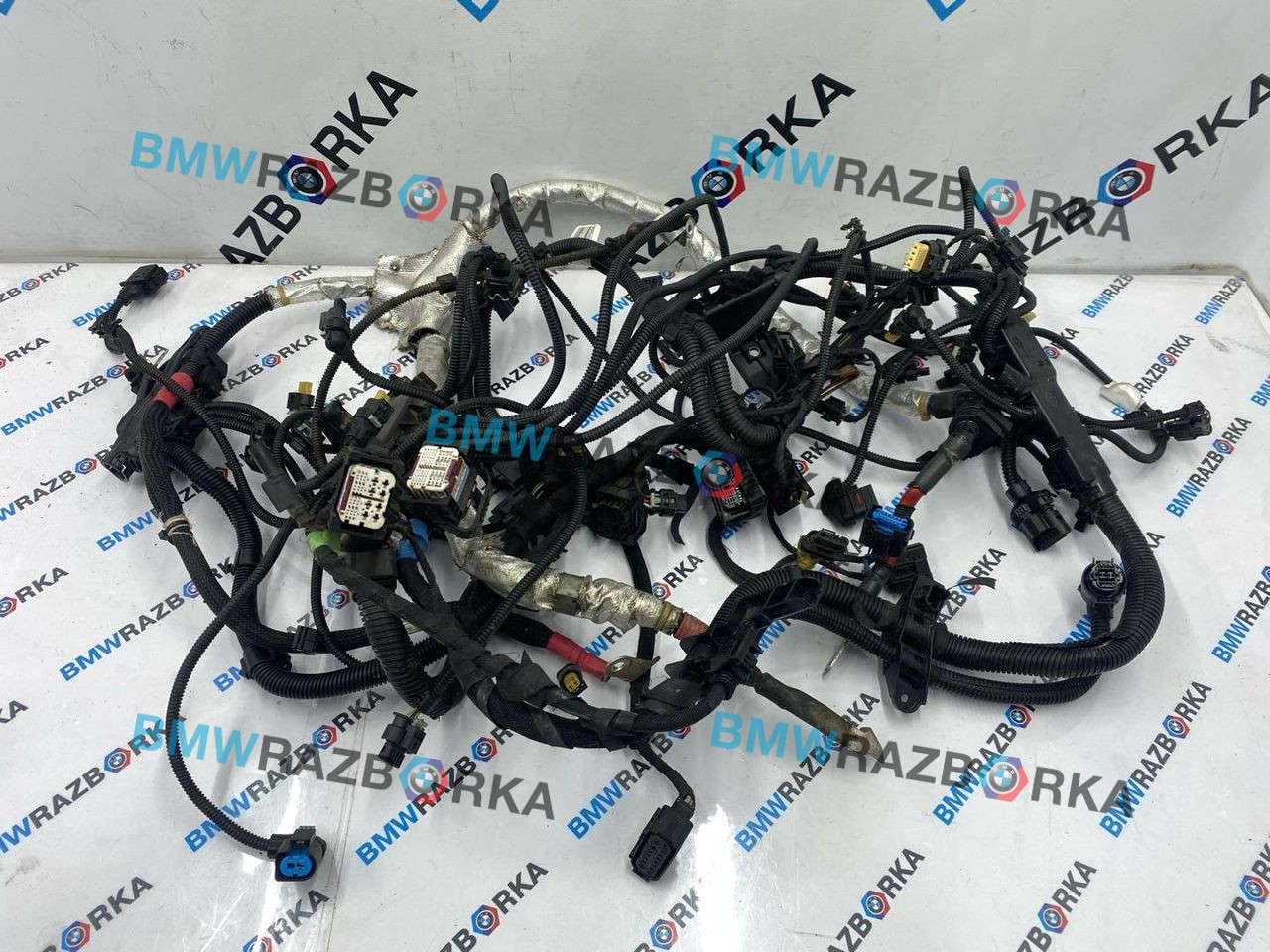 проводка двигателя BMW 3 серия F30/F31 [рестайлинг] F30 2017, 2.0 л., i, B48 B20 A, бензин, МКПП, 475, седан, задний привод, правый руль, 8636073, 8636065, 8638588, 8638589, 8636064, 8636068