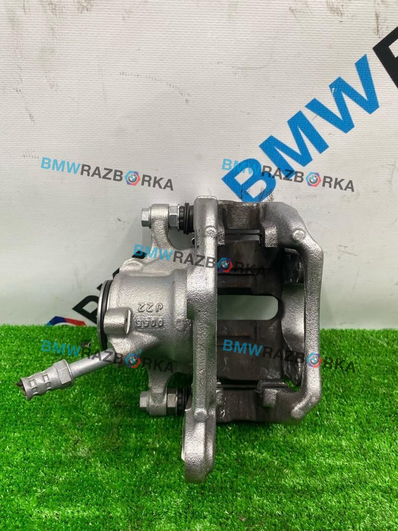 суппорт задний правый BMW X5 G05 [рестайлинг] G05 2025, 3.0 л., B57 D30 B, дизель, АКПП, c35, внедорожник 5 дв., полный привод