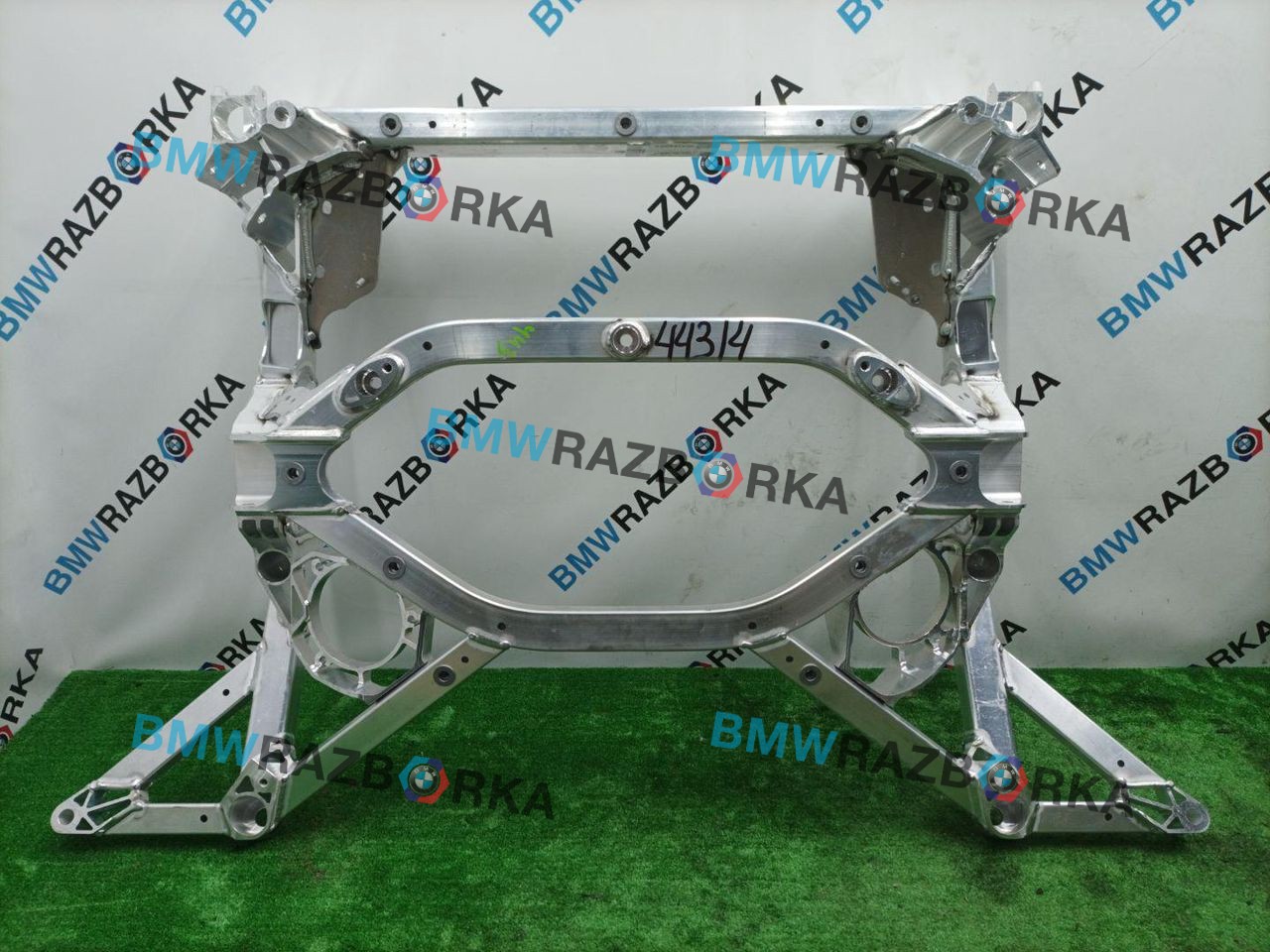 балка подвески передняя (подрамник) BMW M4 G82/G83 [рестайлинг] G82 2025, S58B30A, 8095644, 31118095644