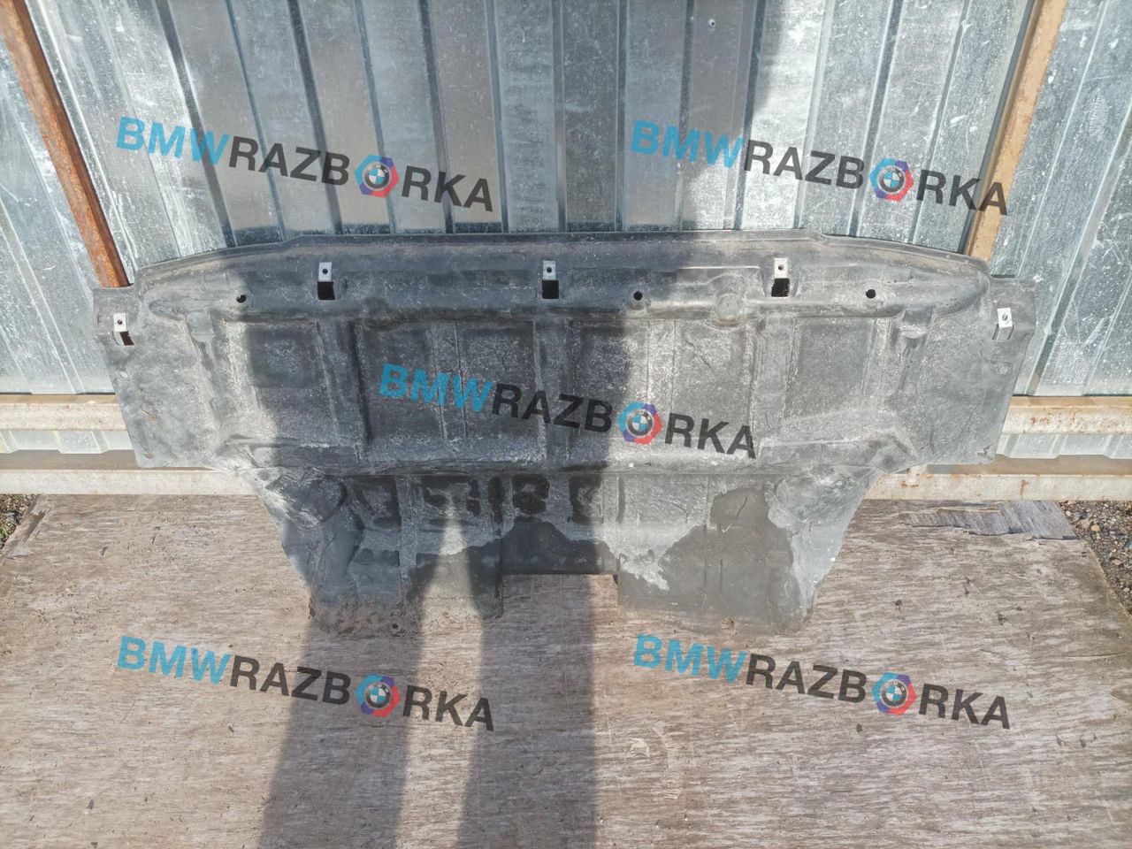 защита двигателя BMW X5 E53 2002, 3.0 л., 8402436