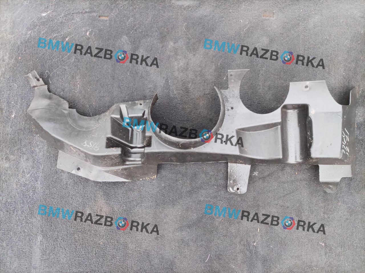 кожух (защита) рулевого механизма BMW X5 E53 2002, 3.0 л., M57 D30 (306D1), дизель, АКПП, внедорожник 5 дв., 7012076