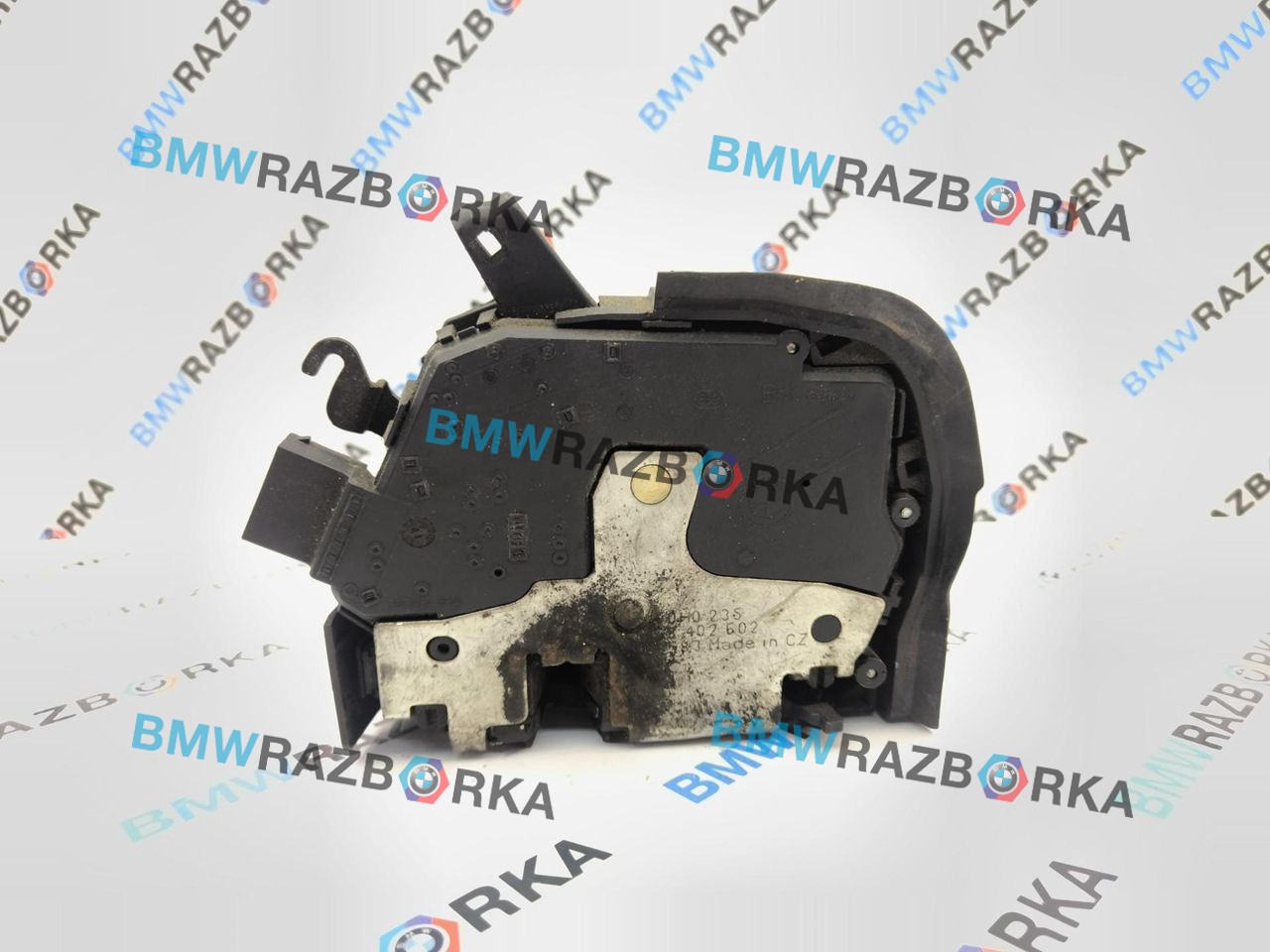 замок двери задней правой BMW X5 E53 1999, 3.0 л., M57 D30 (306D2), дизель, АКПП, внедорожник 5 дв., 8402602