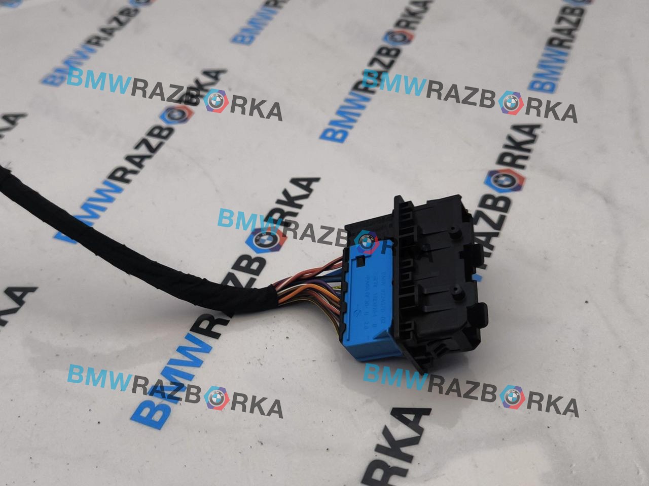 разъем (фишка) проводки BMW X1 U11 2023, электро, полный привод, 9224368, 9224370