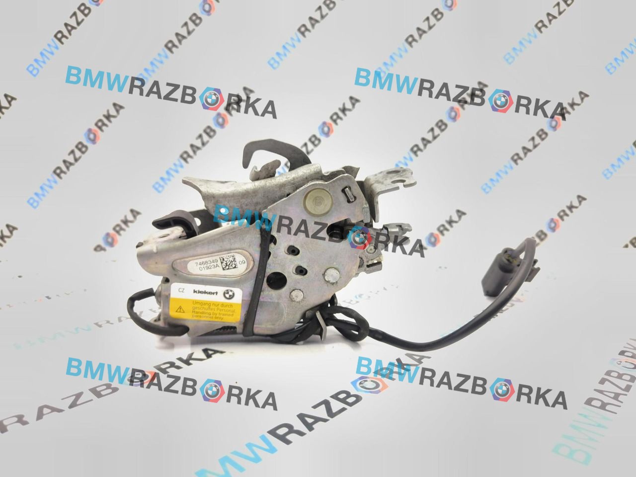 замок капота BMW 3 серия G20 2020, 4.0 л., бензин, АКПП, седан, 7468349, 51237468349