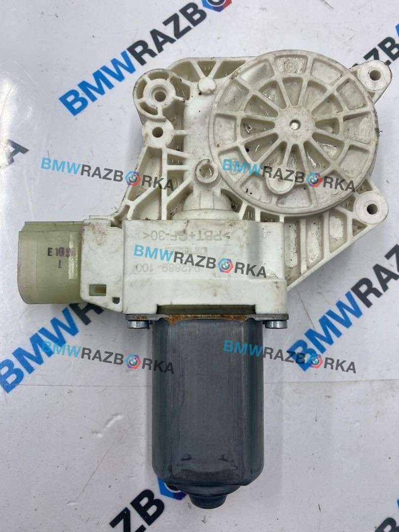 моторчик стеклоподъемника передний правый BMW 5 серия F07/F10/F11 2012, 3.0 л., бензин, 7271564, 7248172