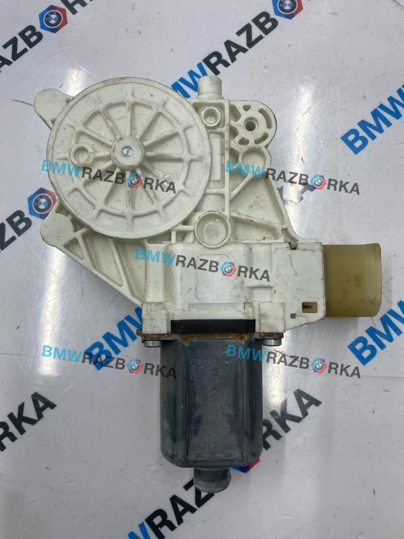 моторчик стеклоподъемника задний левый BMW 7 серия F01/F02 2012, 3.0 л., дизель, 7046031, 0130822514