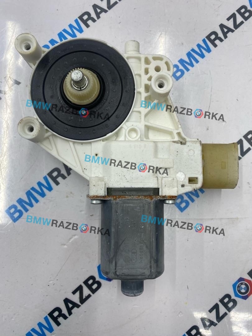 моторчик стеклоподъемника задний правый BMW 7 серия F01/F02 2010, 3.0 л., дизель, 7046032