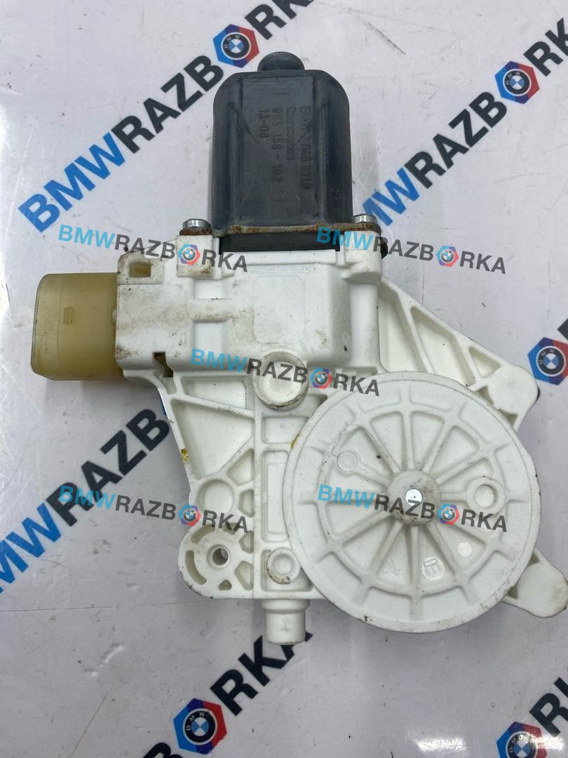 моторчик стеклоподъемника задний левый BMW 7 серия F01/F02 2012, 3.0 л., дизель, 7046031, 0130822514