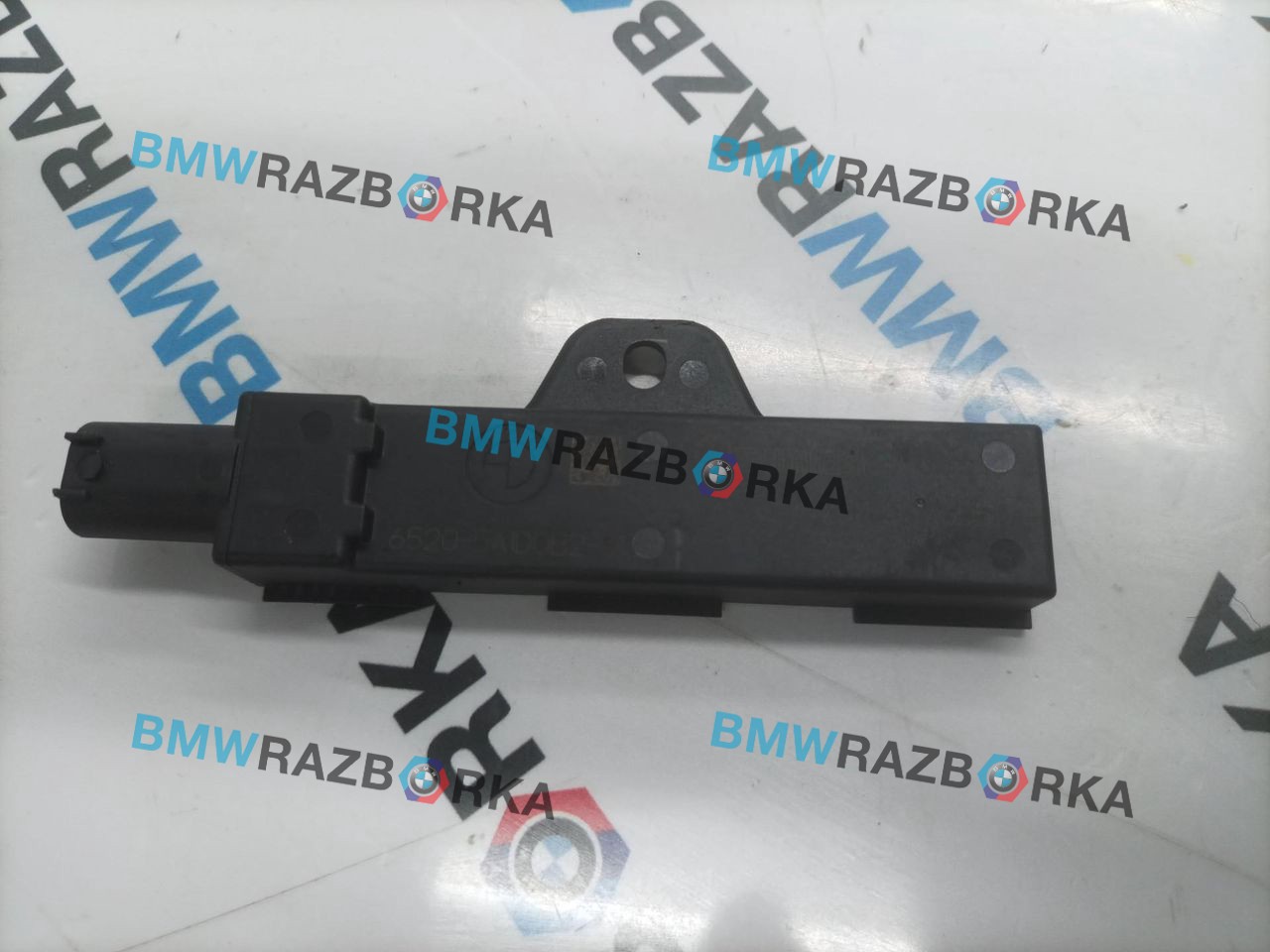 Антенна системы комфортного доступа BMW X5 G05 [рестайлинг] G05 2025, 3.0 л., B57 D30 B, дизель, АКПП, внедорожник 5 дв., 5A1D0B2, 62505A1D0B2