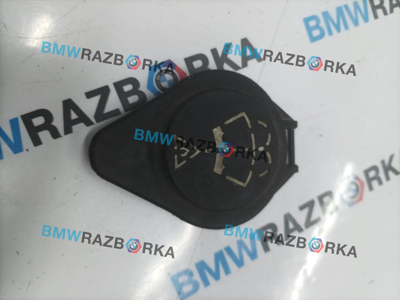 крышка бачка омывателя BMW 6 серия F06/F12/F13 F06 2012, 3.0 л., N57 D30 B, дизель, АКПП, седан, 7238068