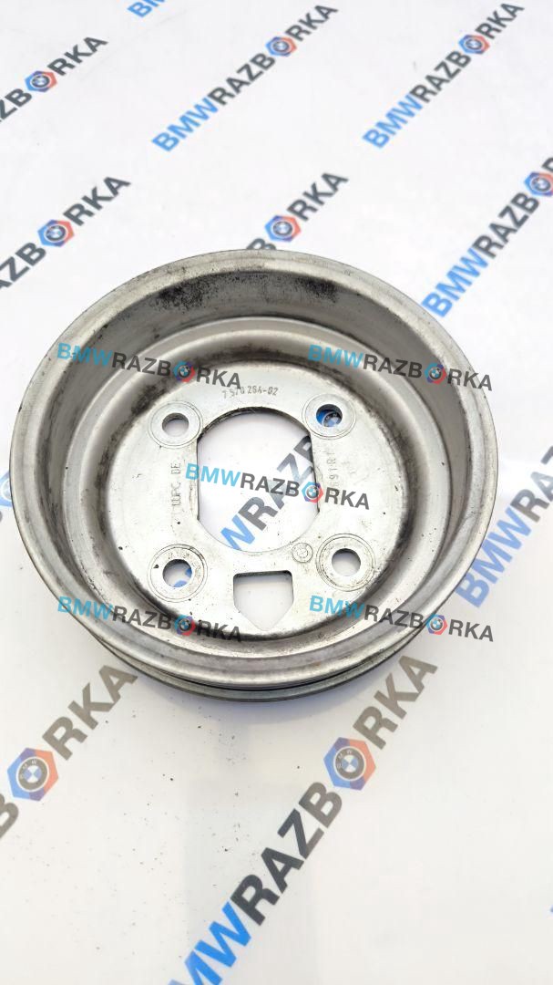 шкив коленвала BMW 5 серия F07/F10/F11 2010, 4.4 л., N63 B44 A, бензин, АКПП, хетчбэк 5 дв., 7570264, 11287570264