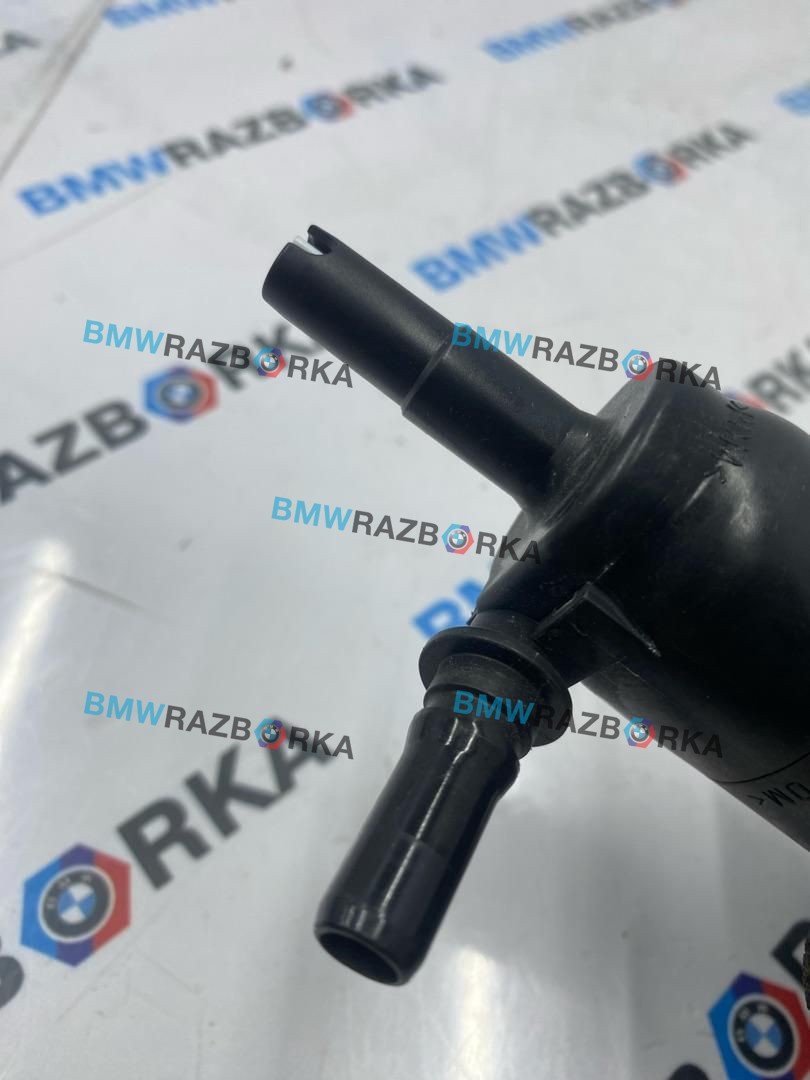 насос (моторчик) омывателя фар BMW 4 серия F32/F33 F33 2016, 3.0 л., B58B30, бензин, АКПП, кабриолет, 7217792