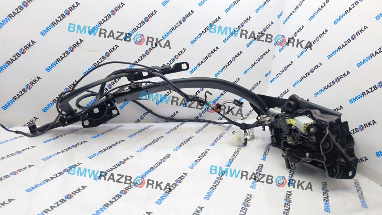 петля крышки багажника BMW 4 серия F32/F33 F33 2016, 3.0 л., B58B30, бензин, АКПП, 475, кабриолет, задний привод