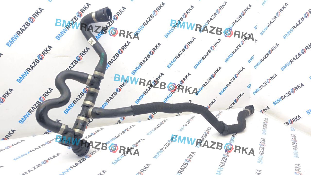 патрубок радиатора BMW M2 G87 2024, S58B30A, АКПП, купе, задний привод, 17128096448, 8096448