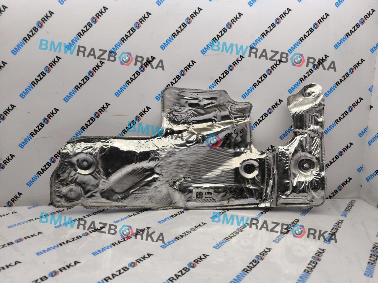 тепловой экран моторного отсека BMW M2 G87 2024, S58B30A, АКПП, купе, задний привод, 51488080534, 8080534
